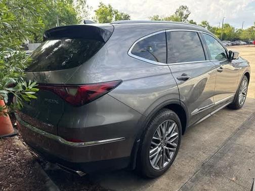 2022 Acura MDX Advance