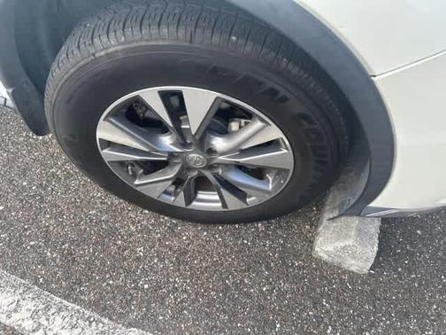 Pearl White 2015 Nissan Murano SL