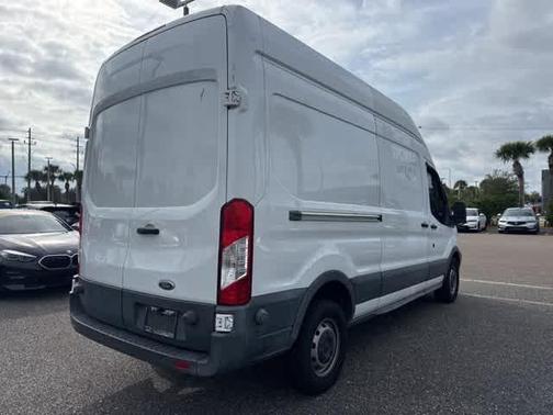 2015 Ford Transit-250 Base