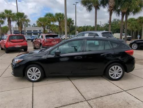 2017 Subaru Impreza 2.0i