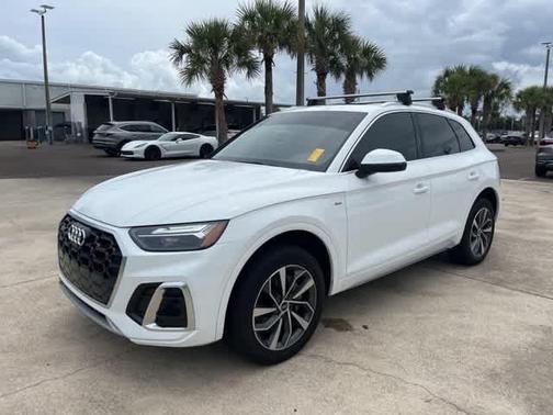 2023 Audi Q5 45 S line Premium Plus