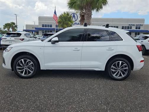 2023 Audi Q5 45 S line Premium Plus