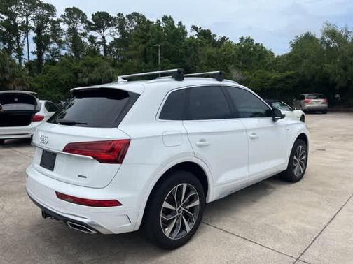 2023 Audi Q5 45 S line Premium Plus