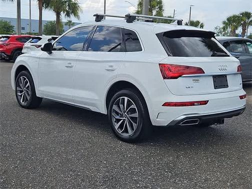 2023 Audi Q5 45 S line Premium Plus