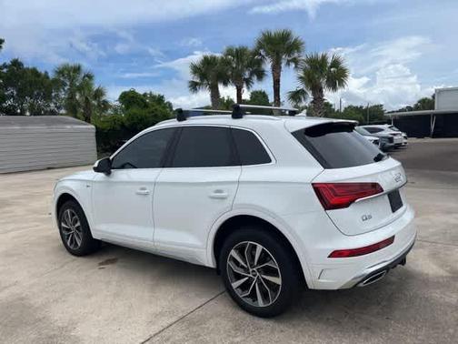 2023 Audi Q5 45 S line Premium Plus
