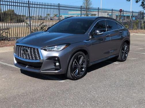 2023 INFINITI QX55 LUXE