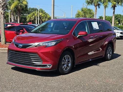 2023 Toyota Sienna
