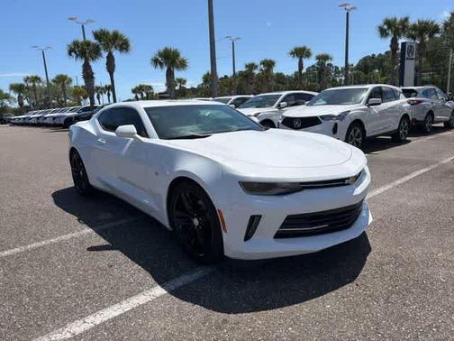 White 2017 Chevrolet Camaro 2LT