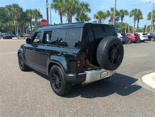 2024 Land Rover Defender P300