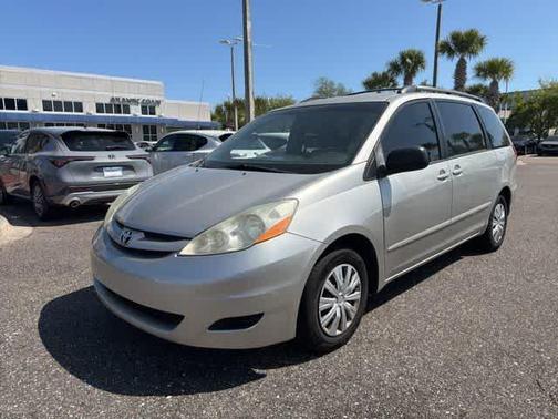 2010 Toyota Sienna 