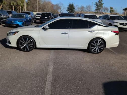 2019 Nissan Altima 2.5 Platinum