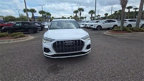 2023 Audi Q3 40 Premium