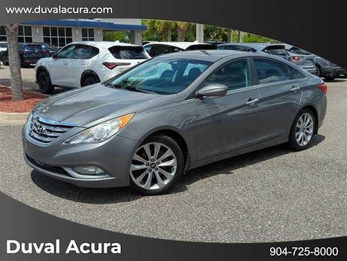 2013 Hyundai SONATA SE