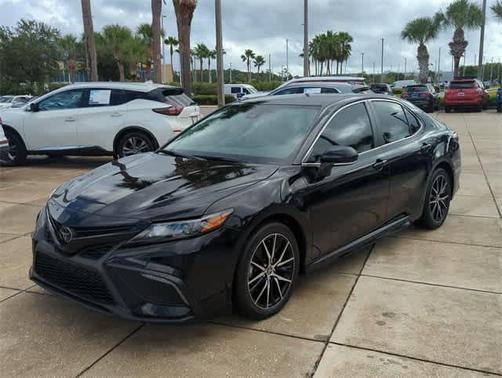 2023 Toyota Camry 