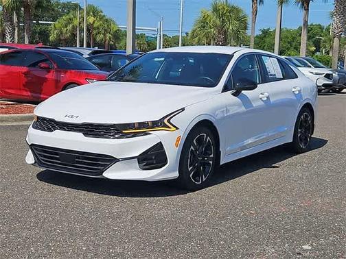 2023 Kia K5 GT-Line