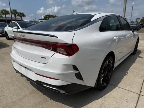 2023 Kia K5 GT-Line