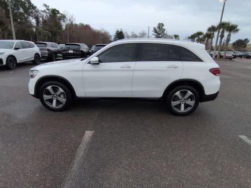 2022 Mercedes-Benz GLC 300 Base 4MATIC