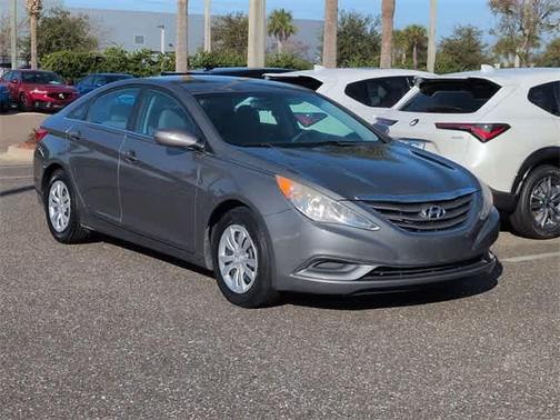 2012 Hyundai SONATA GLS