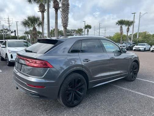 2019 Audi Q8 Premium Plus