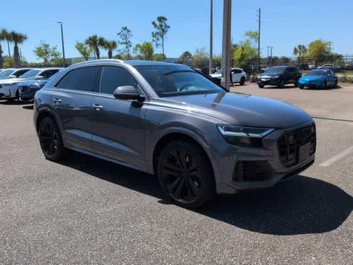 2019 Audi Q8 Premium Plus