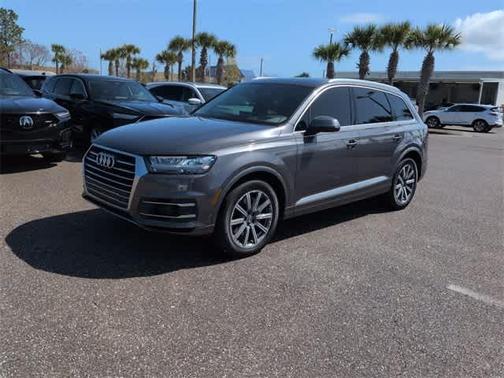 2019 Audi Q7 55 Prestige