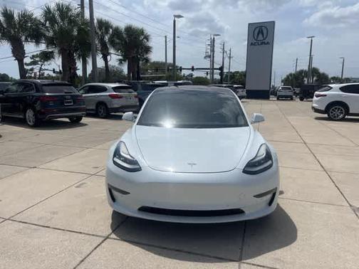 2018 Tesla Model 3 Performance