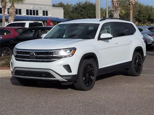 2022 Volkswagen Atlas 2.0T SE w/Technology