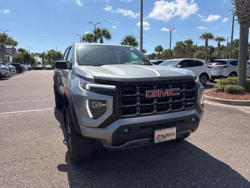 Sterling 2023 GMC Canyon AT4