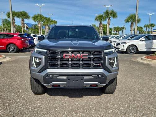 Sterling 2023 GMC Canyon AT4