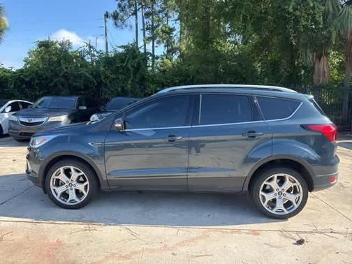 2019 Ford Escape Titanium