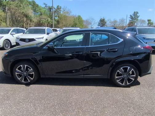 2023 Lexus UX 250h Premium