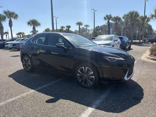2023 Lexus UX 250h Premium