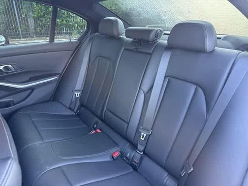 2024 BMW 330 i