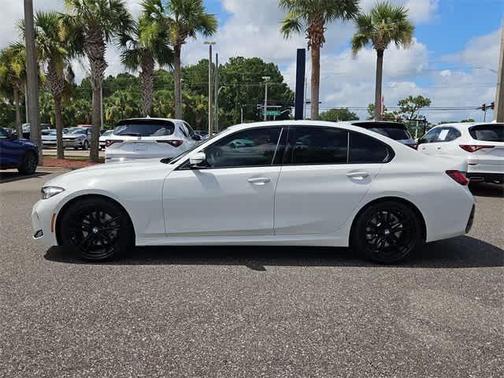 2024 BMW 330 i