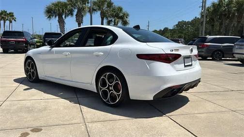2023 Alfa Romeo Giulia Veloce