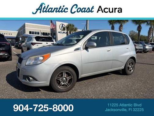 2011 Chevrolet Aveo 5 LT