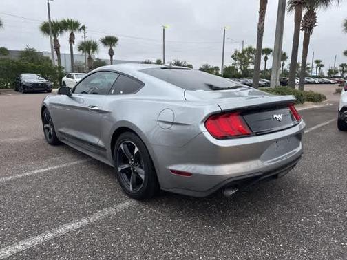 2022 Ford Mustang EcoBoost