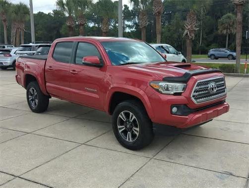 2017 Toyota Tacoma TRD Sport
