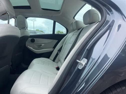 2016 Mercedes-Benz C-Class C 300