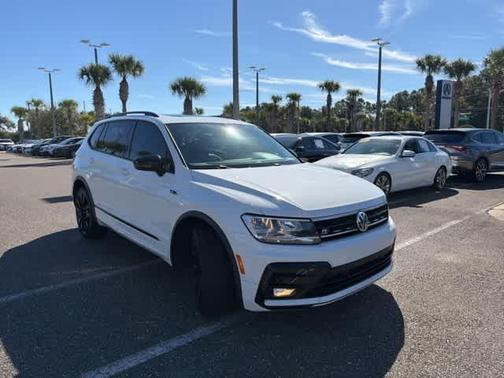 2020 Volkswagen Tiguan 2.0T SE R-Line Black
