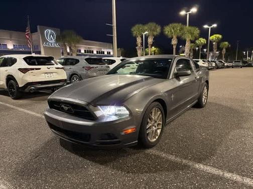 2014 Ford Mustang V6