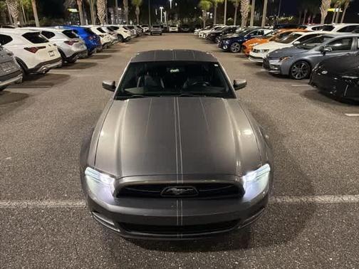 2014 Ford Mustang V6