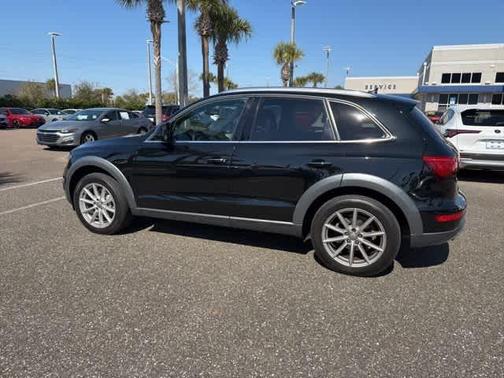 2017 Audi Q5 2.0T Premium Plus