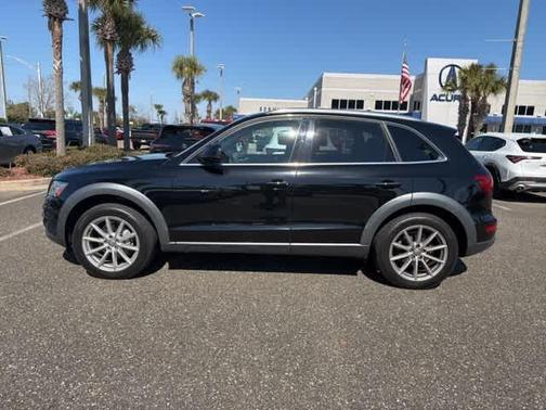 2017 Audi Q5 2.0T Premium Plus