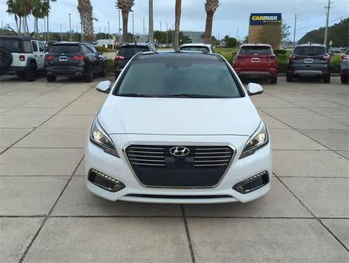 2017 Hyundai SONATA Hybrid Limited
