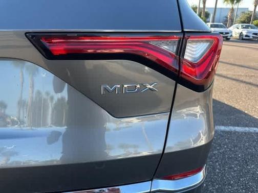 2023 Acura MDX Advance