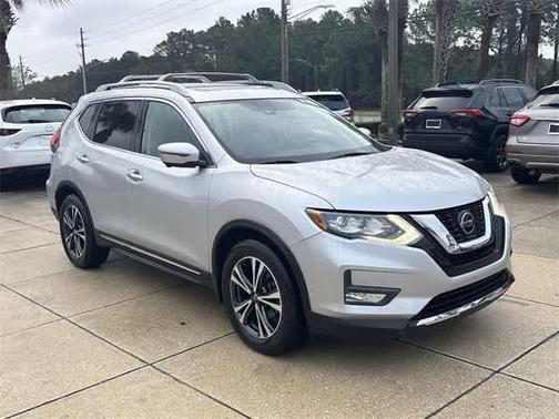 2018 Nissan Rogue SL
