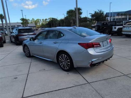 2018 Acura TLX V6 Advance
