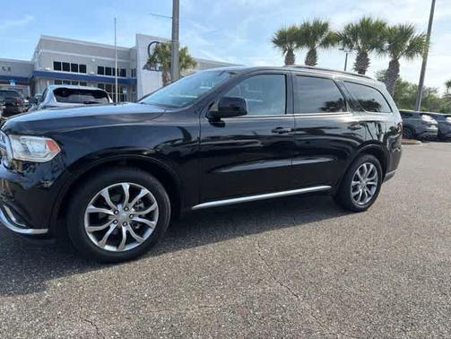 Black 2018 Dodge Durango SXT