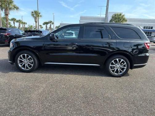 Black 2018 Dodge Durango SXT